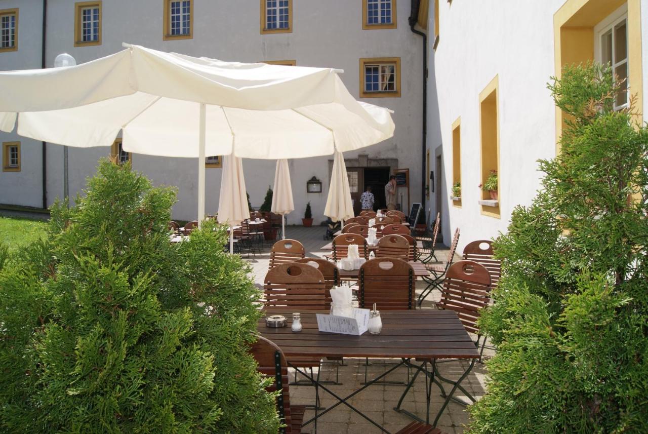 Hotel Tagungshaus im Kloster Neresheim Exterior foto